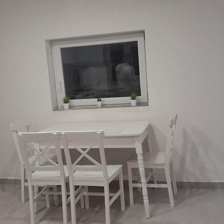 شقة Horvath Apartman كيستاي المظهر الخارجي الصورة