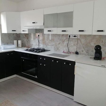شقة Horvath Apartman كيستاي المظهر الخارجي الصورة