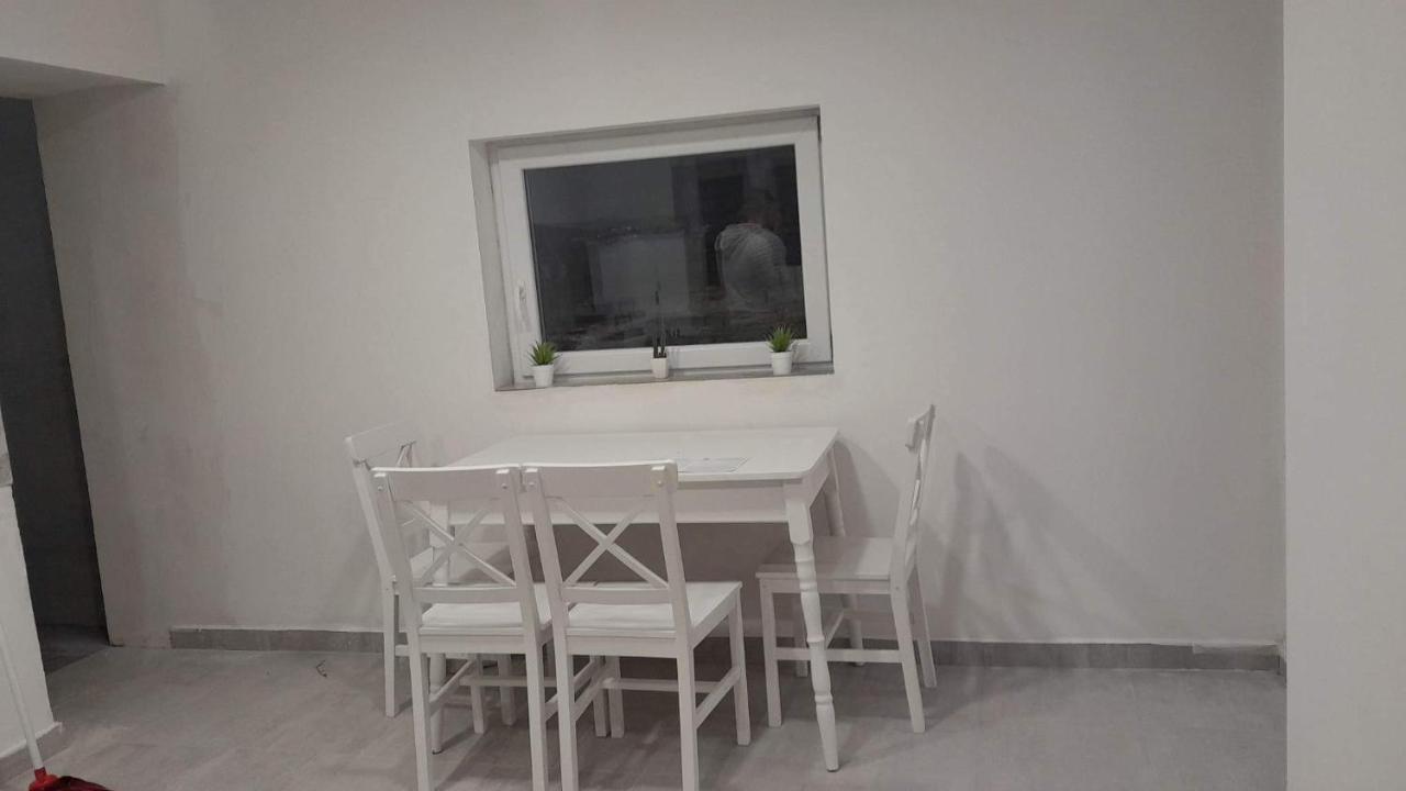 شقة Horvath Apartman كيستاي المظهر الخارجي الصورة